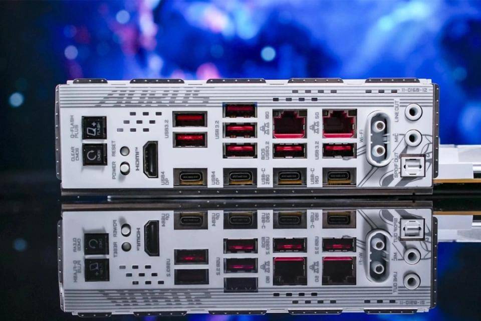 X3D系列主板免费提升游戏性能开元棋牌高端主板“模范生”技嘉(图13)