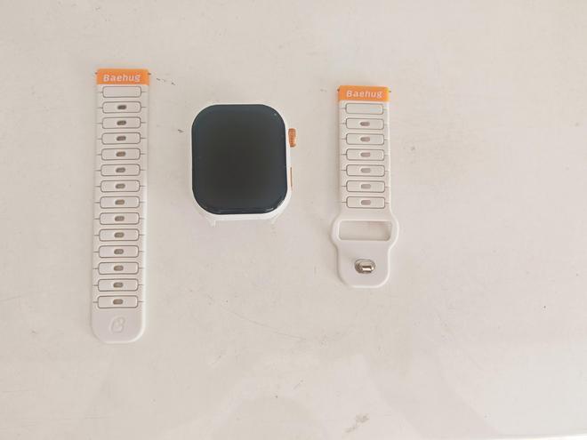 ehug宝护光X8青少年电话手表之体验开元棋牌app可换电操作续航不断Ba(图8)